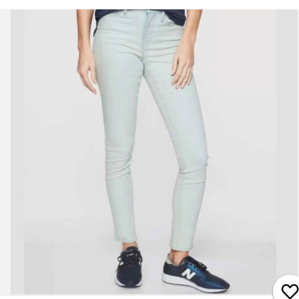 NWT Athleta Sculptek Glacier light Wash Jeans Size:6T